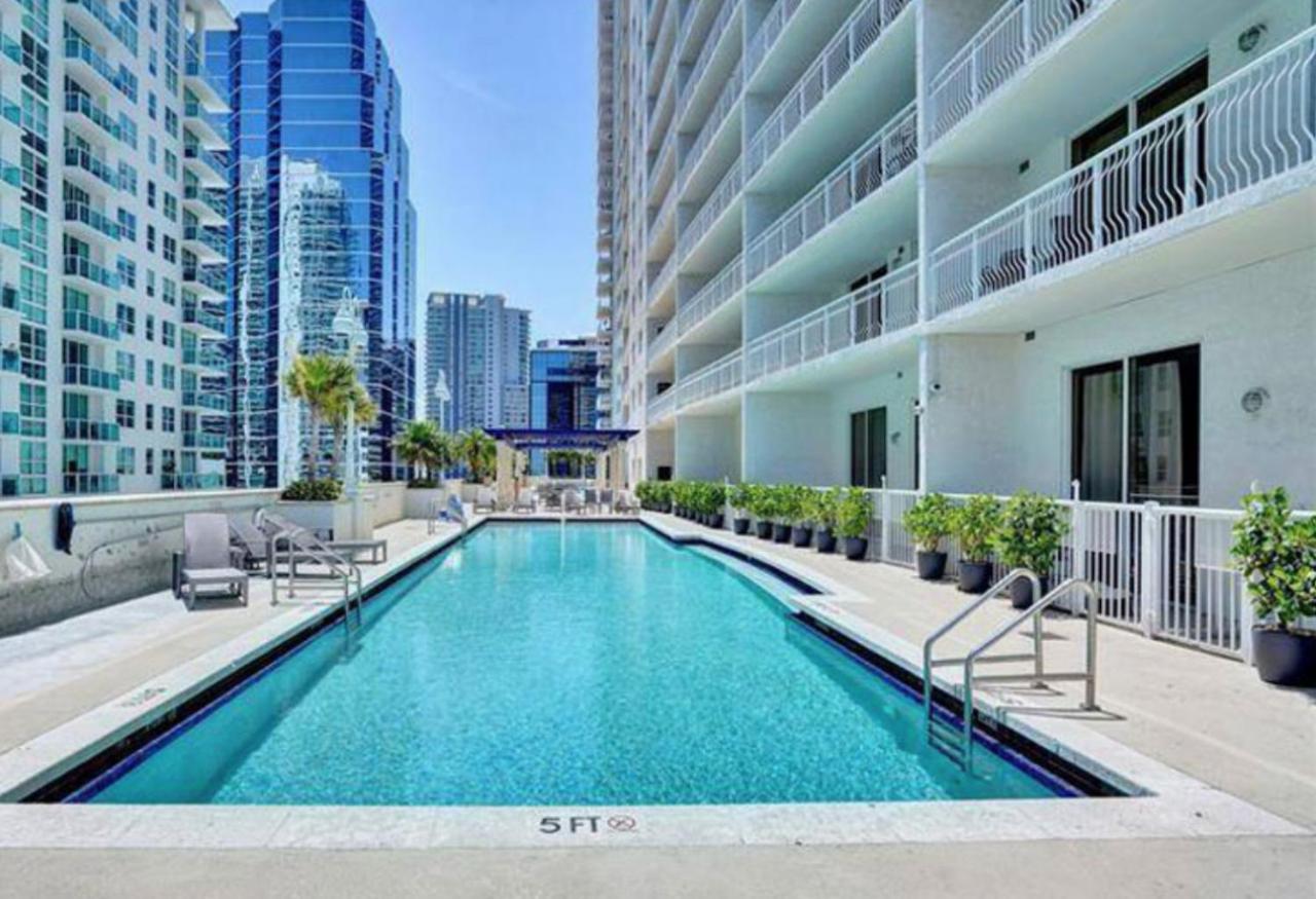 Modern 1 Bed In The Heart Of Brickell With Free Parking Apartment Miami Luaran gambar