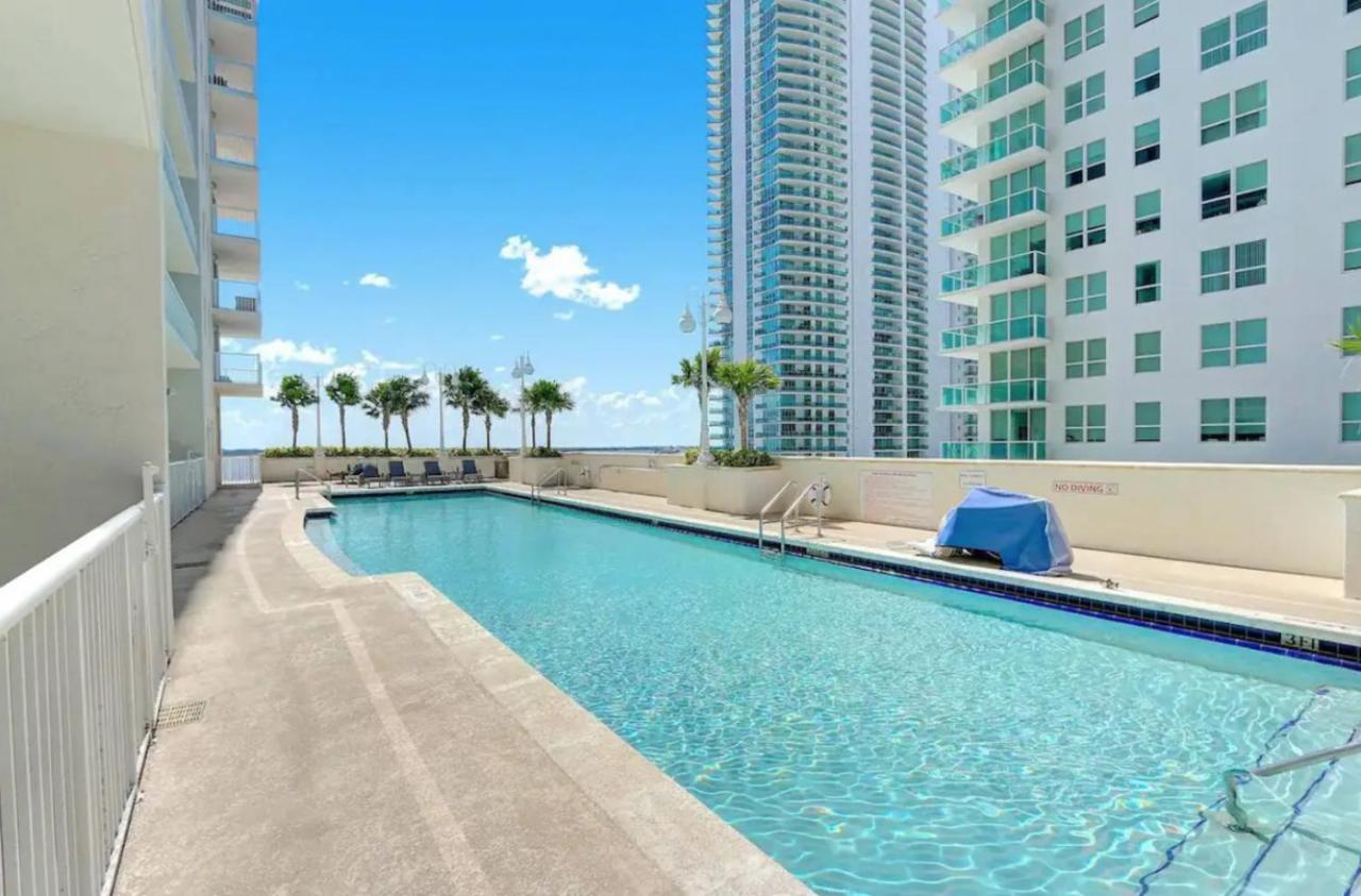 Modern 1 Bed In The Heart Of Brickell With Free Parking Apartment Miami Luaran gambar