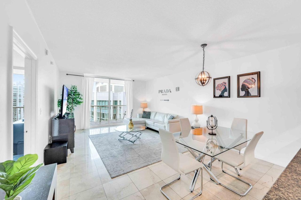 Modern 1 Bed In The Heart Of Brickell With Free Parking Apartment Miami Luaran gambar
